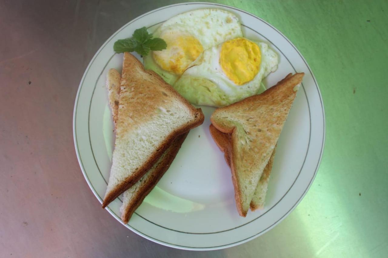 Kuta  Simpang Hostel מראה חיצוני תמונה
