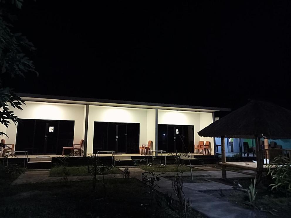 Kuta  Simpang Hostel מראה חיצוני תמונה